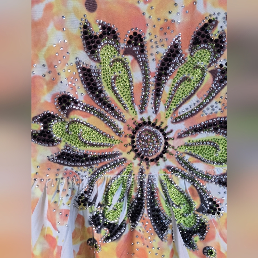 Aces Design Vibrant Rhinestone Floral Top - Picture 2 of 4